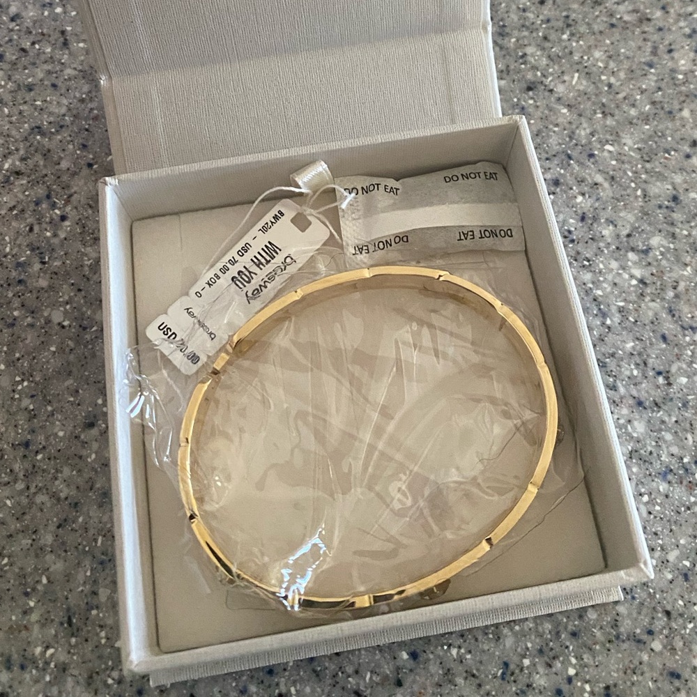 NWT Brosway With You Gold Bracelt